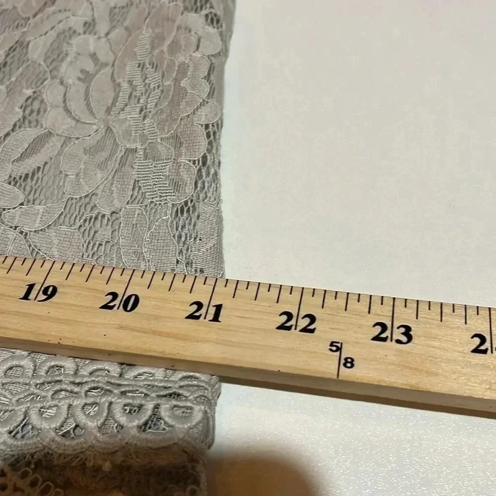 NWOT Listicle lace gray/silver long sleeve top medium - Picture 11 of 13